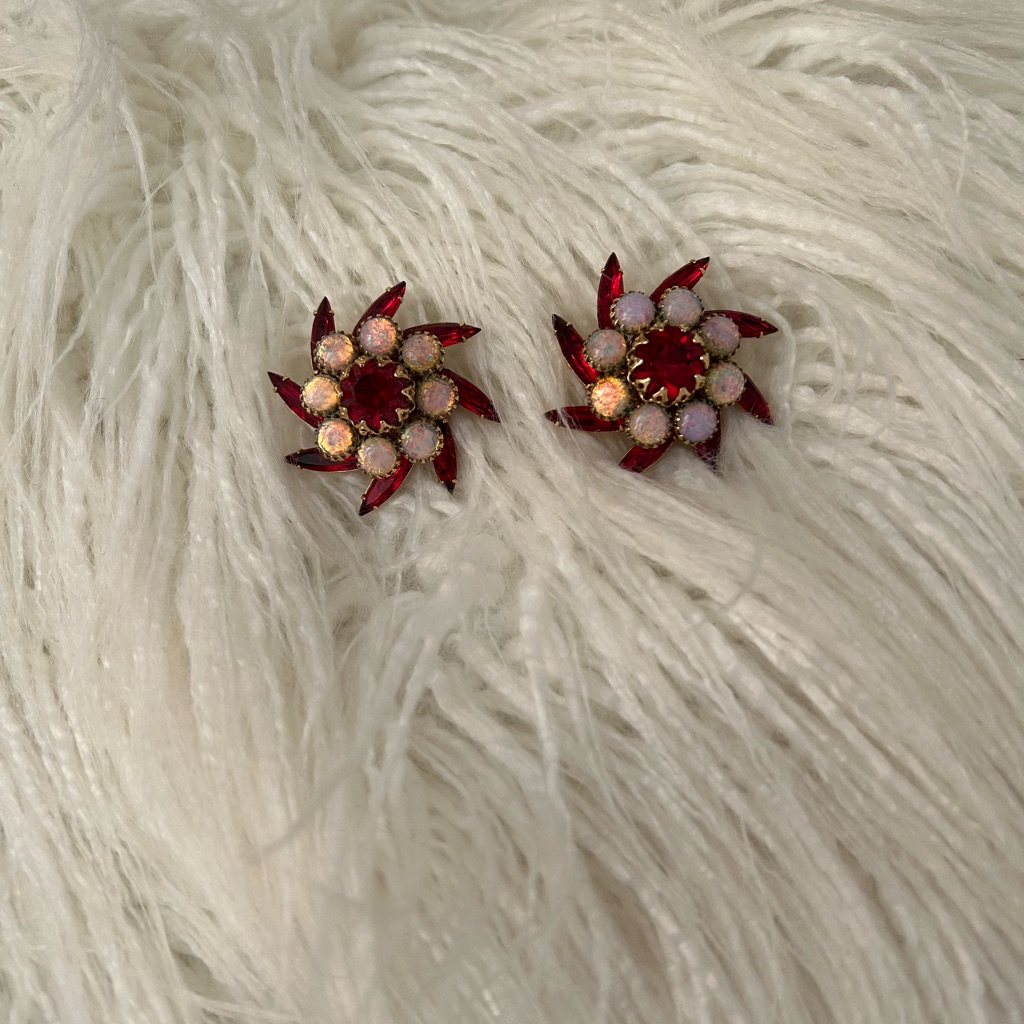 Red And Opal Floral Crystal Stud Earrings - Women Jewelry 75$